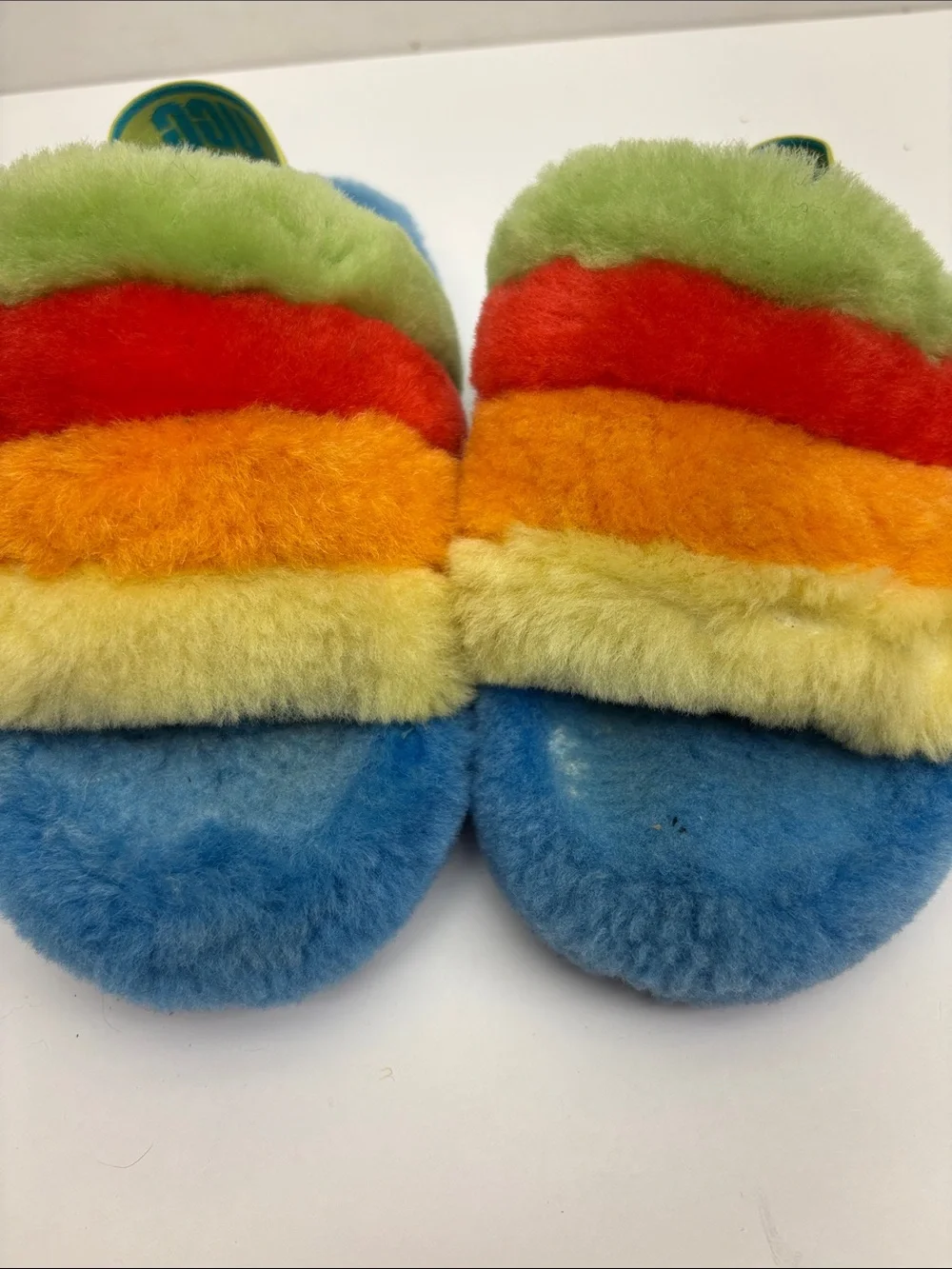 UGG Kids Rainbow Faux-Fur Slide Slippers, SZ 1 for little girl, box 73